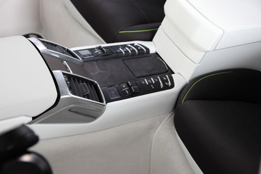  Porsche Panamera Concept One by TechART 2010 года  (фото 5 из 26)